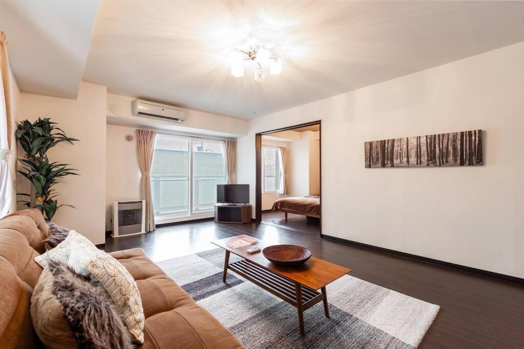 Fantasy Appartement Sapporo Buitenkant foto